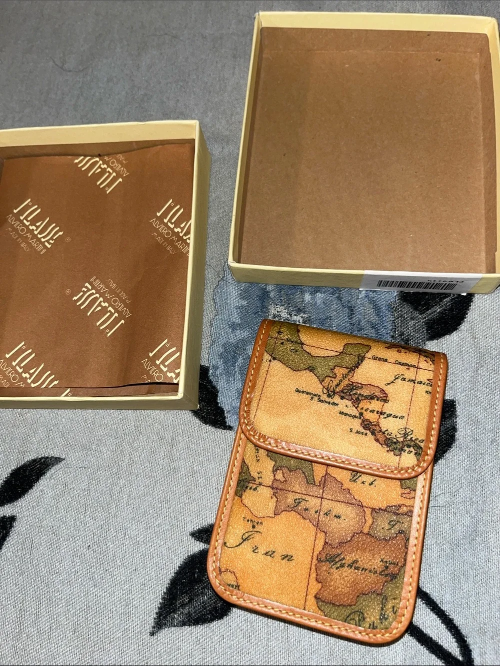 Alviero Martini Map-Print Leather  Cigarette Case